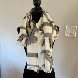 Adolfo Dominguez Cream and Gray Fringed Scarf